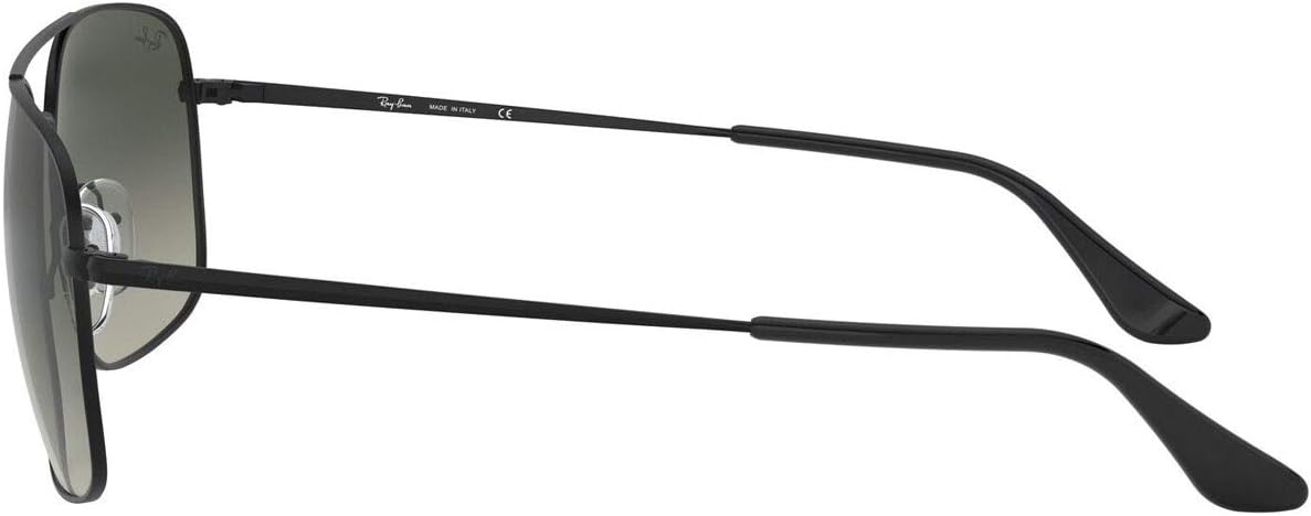 Ray-Ban Man Sunglasses Gold Frame, Green Lenses, 60MM