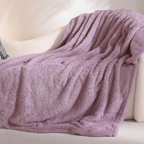 Gemarwel 毛布 冬用 【軽量＆極上の触り】 シングル ブランケット 冷房対策 洗える マイクロファイバー 柔らかく肌触り 暖かい フランネル おしゃれ 北欧 ふわふわ ピンク 厚手 静電気防止 四季適用（140x200cm, ダークパープル ）