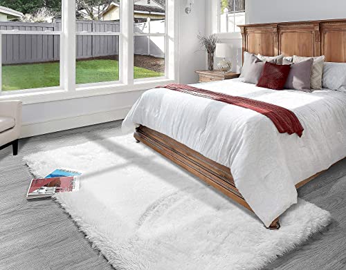 Amangel Ultra Soft Fluffy Shag Rug, Fuzzy Area Rug For Bedroom, 4' X 6', Shaggy Carpet For Living Room, Cute Furry Rugs For Teen Girls Room Baby Nursery Home Decor, Luxury Plush Rug For Dorm, White #TOP3