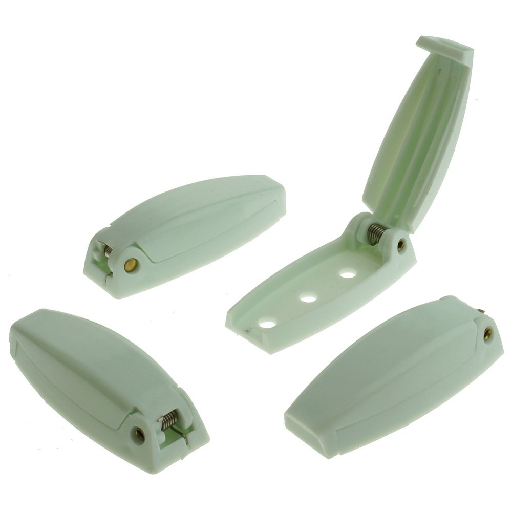 4RV013 White Baggage Door Catch, 4 Pack
