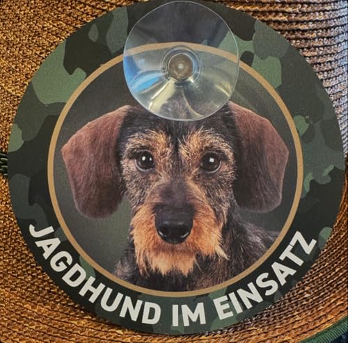 Generisch Dackel Schild Jagdhund im Einsatz Rauhaardackel, Teckel, Dachshund Premium Schild mit Saugnapf aus Aluverbund für Auto, Pkw, Kfz, Scheibe, Autoscheibe, Ø 13 cm Durchmesser - Made in Germany