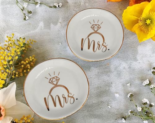 CXQRR Mrs Ceramic Jewelry Trinket Dish Tray, Decorative Trinket Tray Holder for Ring Necklace Earring Key Gift for Women her Engagement Wedding Motherday Day Girls Gift