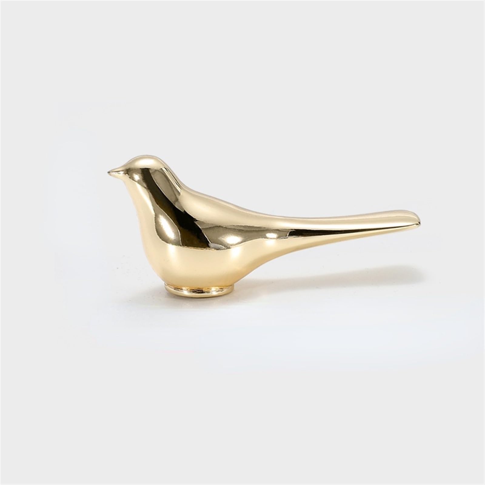 Poignée meuble oiseau dorée pour remplacer un bouton de tiroir cassé