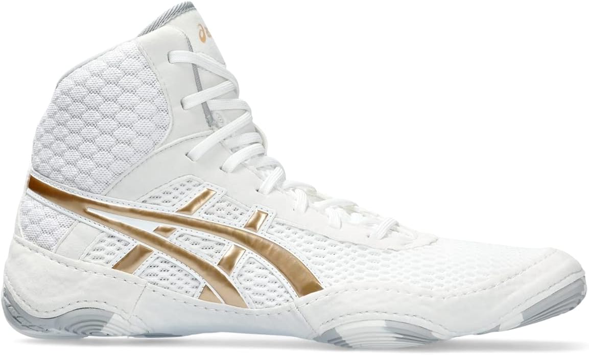 The shoes feature a unique combination of lightweight construction and high traction, making them ideal for quick movements and dynamic footwork. They also have a secure lace-up closure system to ensure a snug and customized fit for each individual wearer.