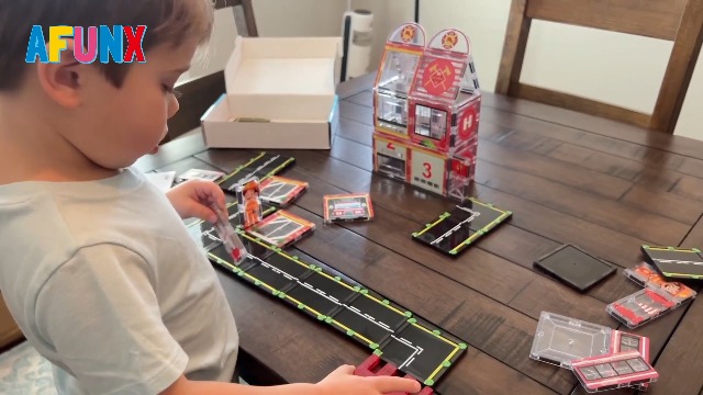 Amazon.com: AFUNX Magnetic Tiles, 50PCS Police Station Theme