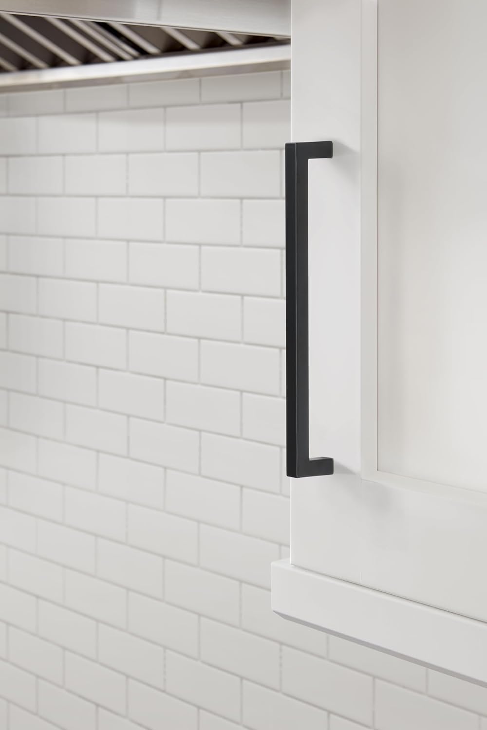 Amerock BP36908FB, Matte Black, 7-9/16in (192mm) Center-to-Center - Image 2