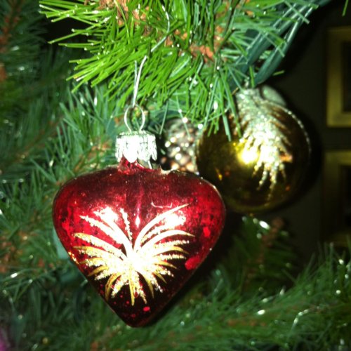 Spirit of Christmas (Promise for Peace) [feat. Michael & Hannah Schultz]