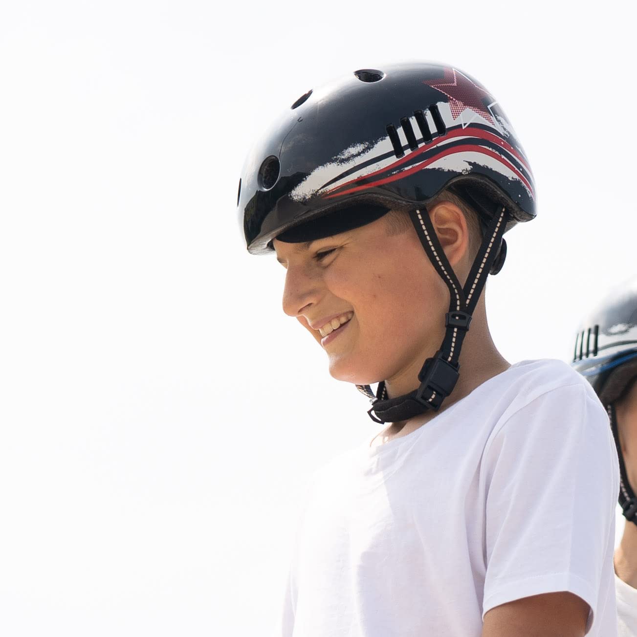 SKATEWIZ Casque Velo Enfant - Développé par Le Fabricant Allemand en 12 Designs sympas - Casque Trotinette, Skateboard, BMX, Roller-Casques pour Enfants extrêmement légers