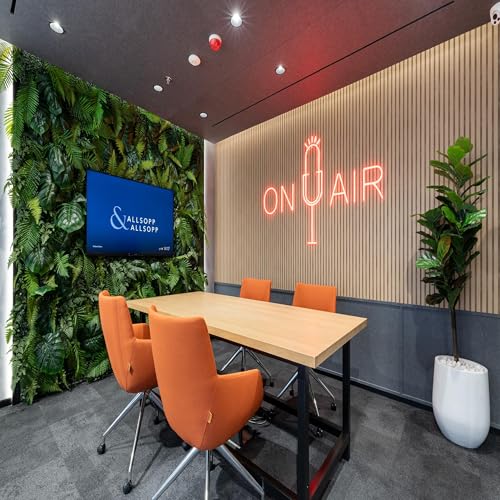 Page de couverture de Allsopp on Air