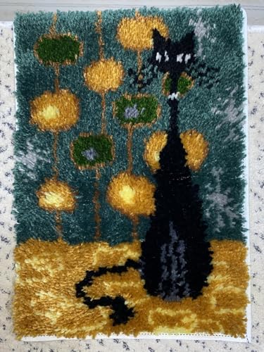 Image of GLAECYY Latch Hook Kits Rug Crochet Yarn Kit Cushion Colour Pre-Printed Canvas Rug Needlework DIY Hook and Latch Kit (Black Cat)