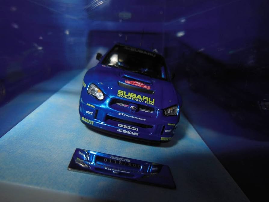 AUOTart製1/18 2004年スバルインプレッサWRC/ペターソルベルグ