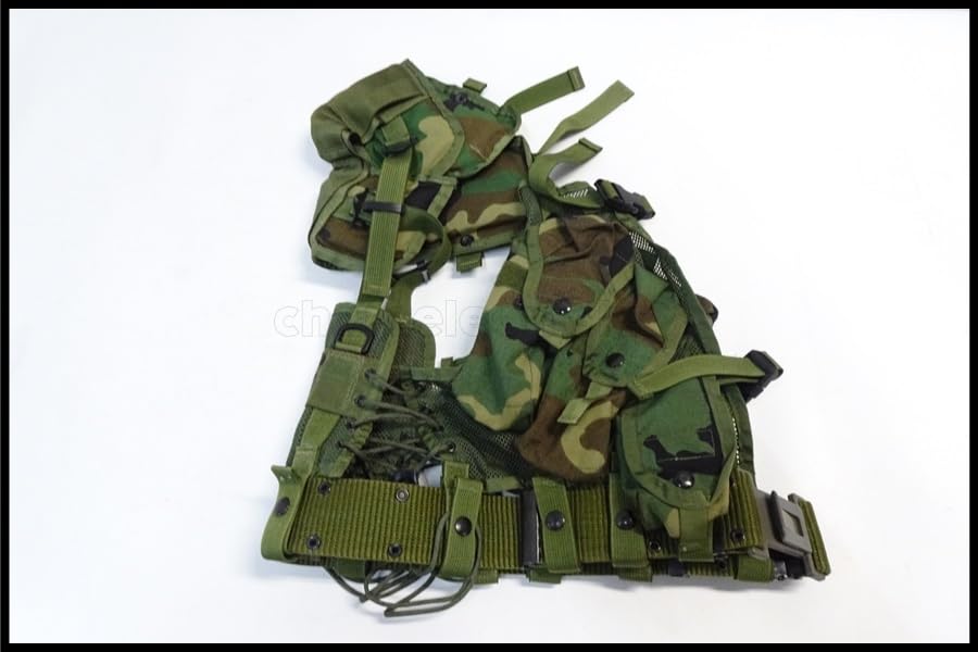 実物 ウッドランド迷彩タクティカルベスト 17070771 激レア!! EAGLE製