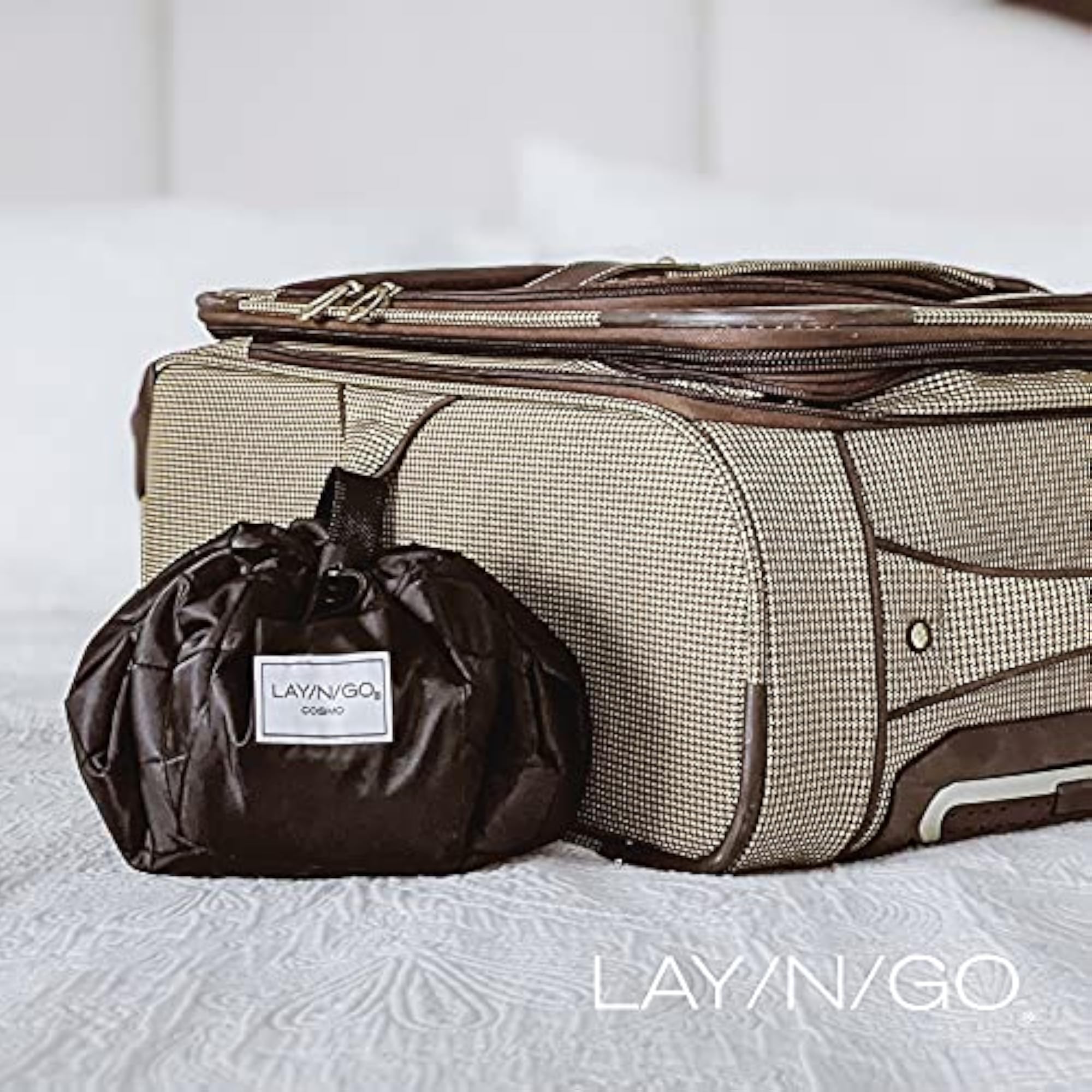 Cosmo 20" Cosmetic Bag, Stylish Travel Essential