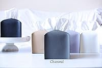 Vista 4 de Carrot's Den - Funda para caja de pañuelos, cuadrado con cinturón inferior, organizador decorativo de piel sintética para mesa, baño, automóvil