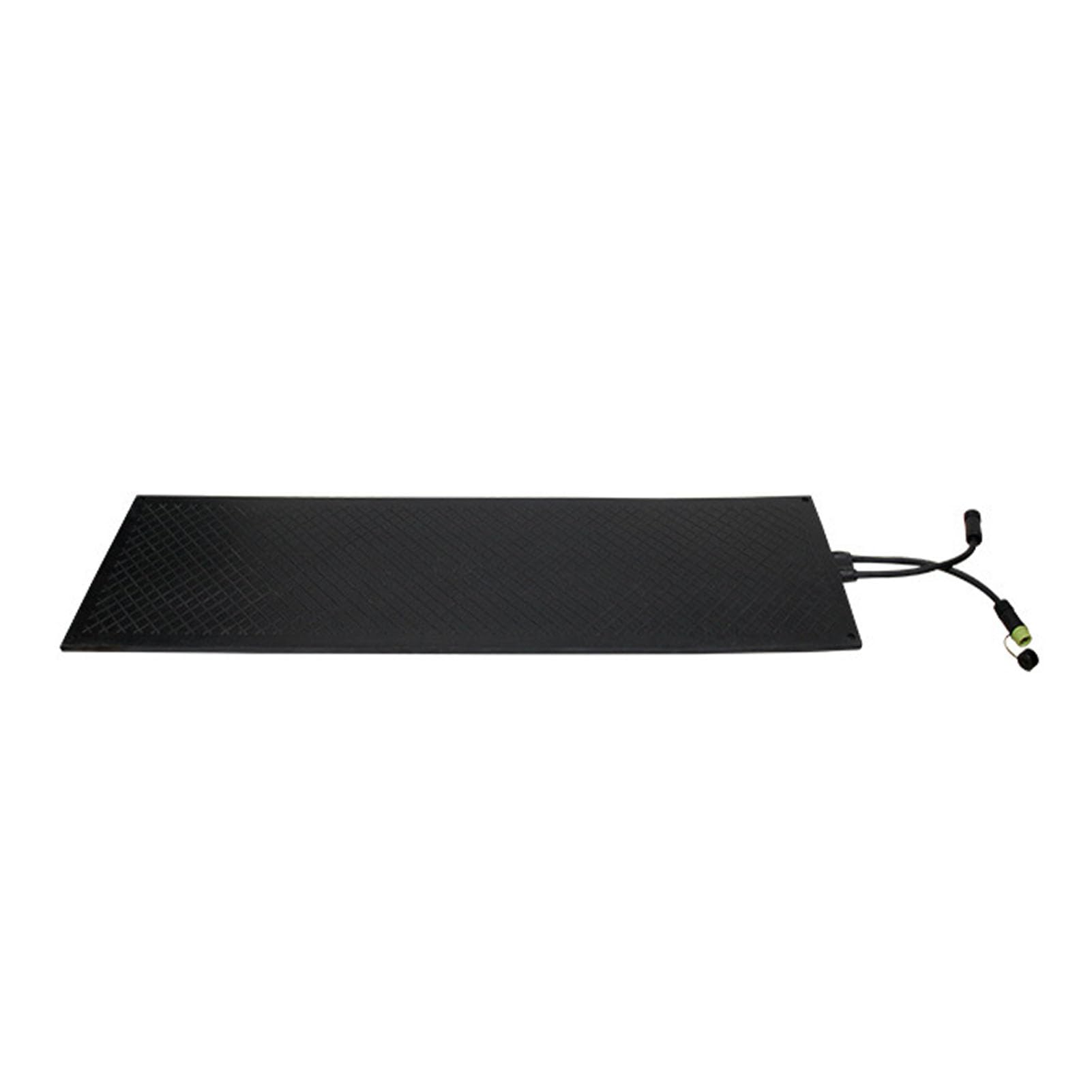Snow Melting Mat, Winter Heated Outdoor Mat Electric Snow Melting Mat with Leakage Power Cord 1.8m for Entrances Steps Road Corridor Courtyard(2x3ft 60.96x91.44cm)
