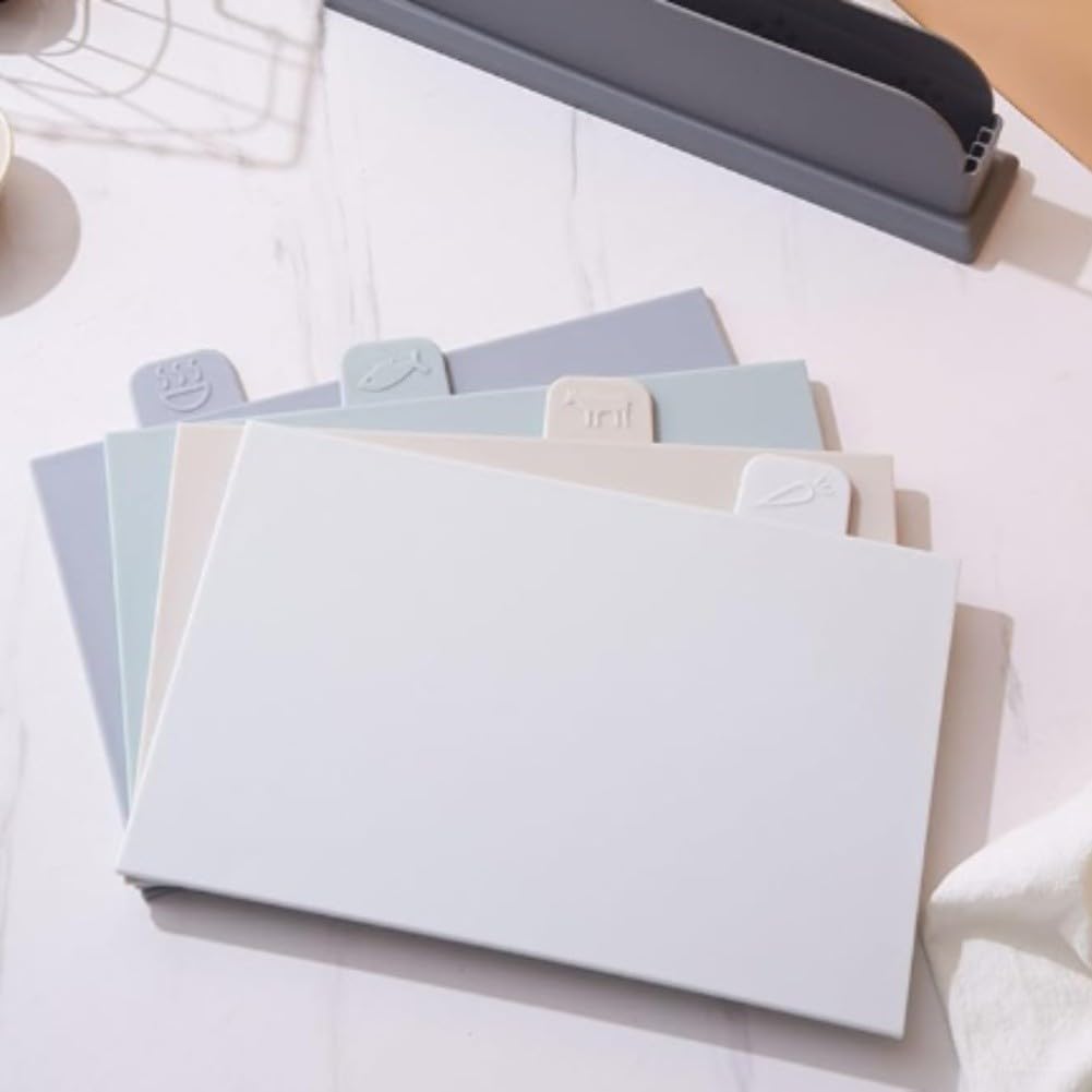 Set di 4 taglieri in plastica PP antiscivolo