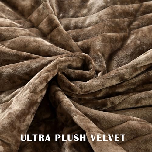 Image of Velvet Quilt Set, Mocha Brown Velvet Quilt Queen Size Comforter Set, Luxury Bedding Soft Plush Bedspread, Machine Washable Coverlet, All-Season 3 Pieces