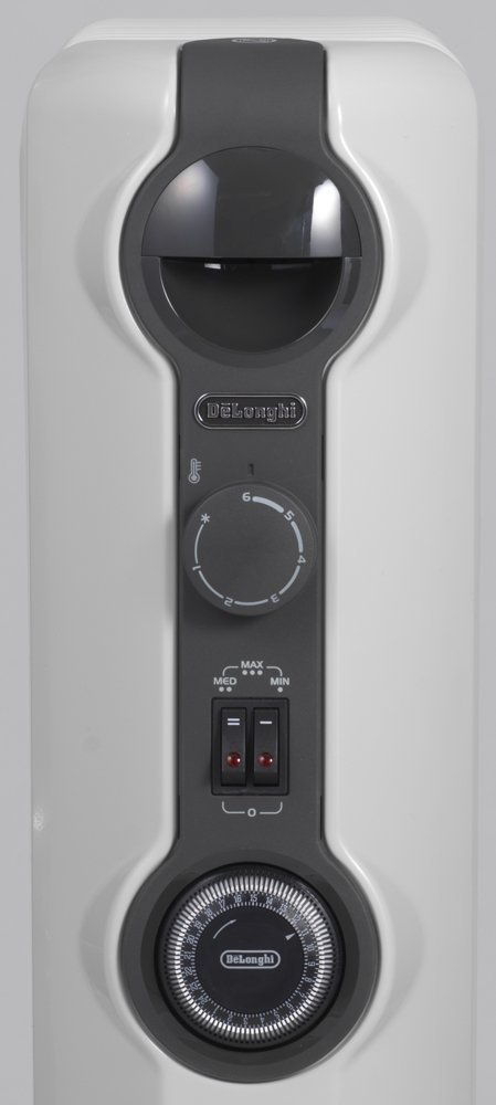 デロンギ　DeLonghi ( HJ0812 ) オイルヒーター Amazon | De'Longhi (デロンギ) オイルヒーター HJ0812 電気ヒーター