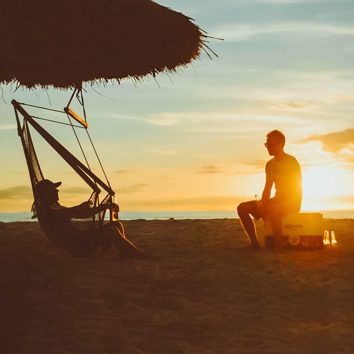 Corona Extra, Birra Bottiglia - Pacco da 24x33cl Bottiglia, 24 x 330 ml - Immagine 4