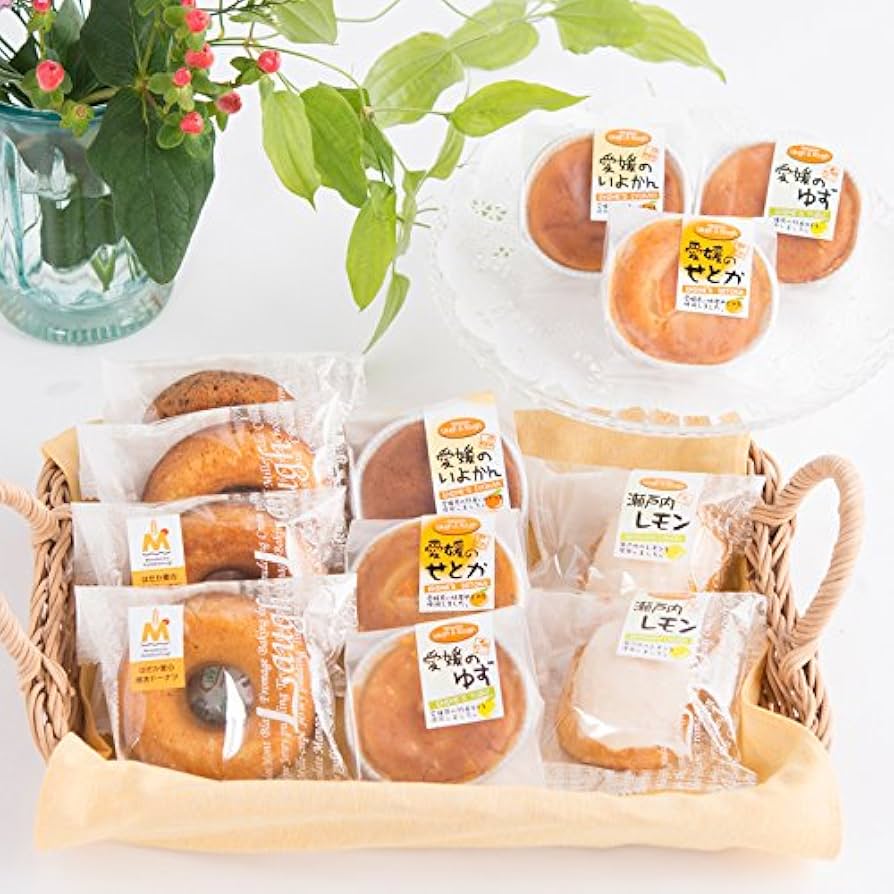 お菓子　詰め合わせ 楽天市場】駄菓子 詰め合わせ 40点 ギフトボックス 昔懐かしい