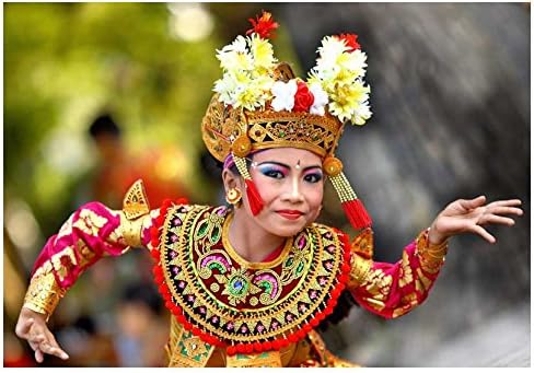 NOVICA Balinese Dancer