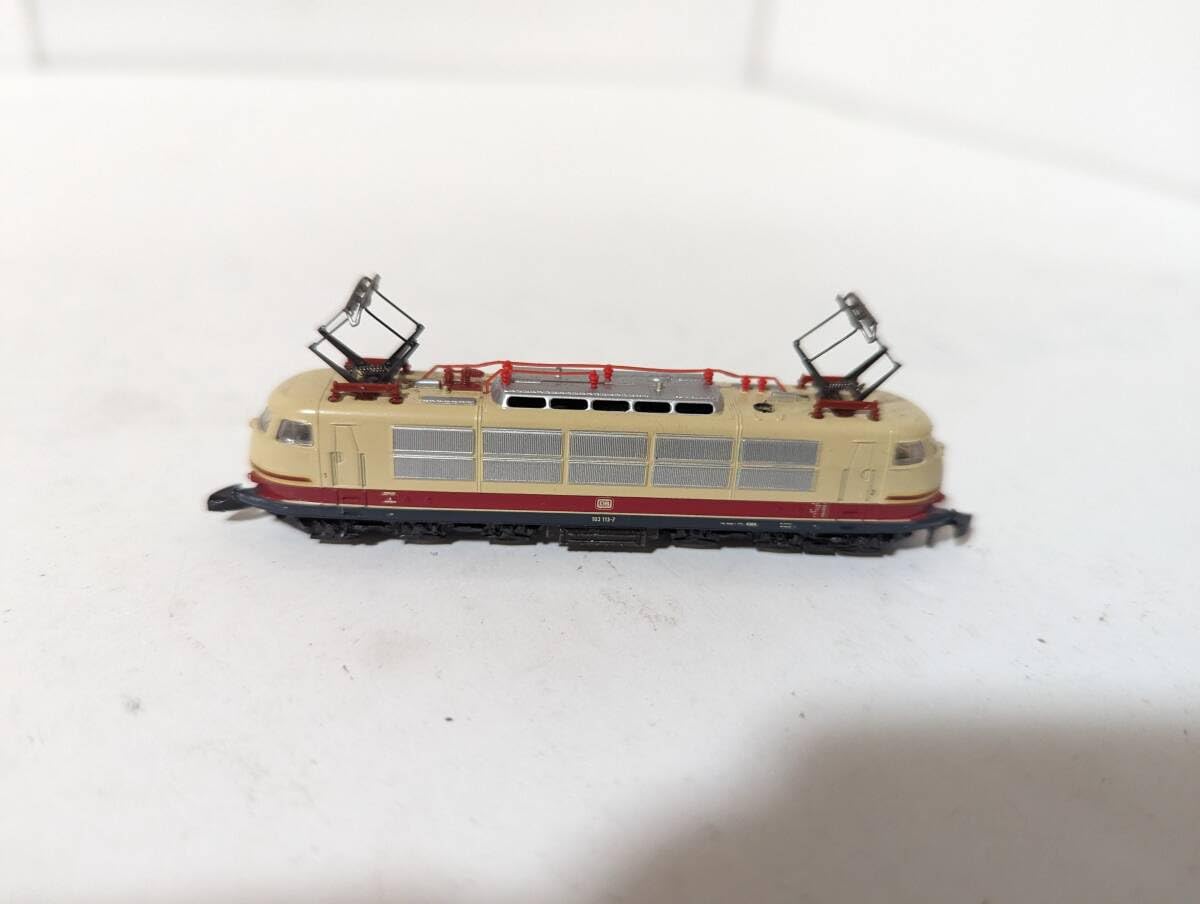 Amazon.co.jp: メルクリン 0314そ4 Marklin 8854 DB103電気機関車 Z