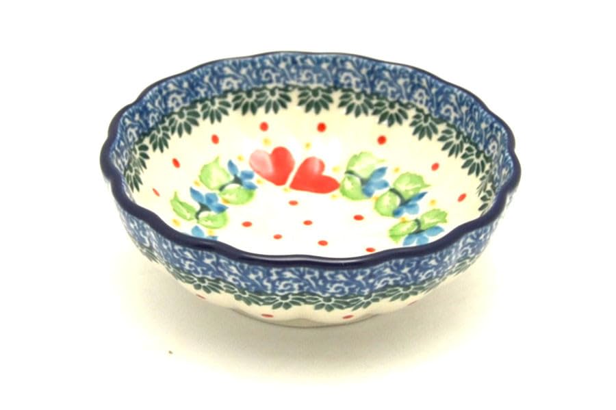 Polish Pottery Bowl - Shallow Scalloped - Small - Sweet Hearts