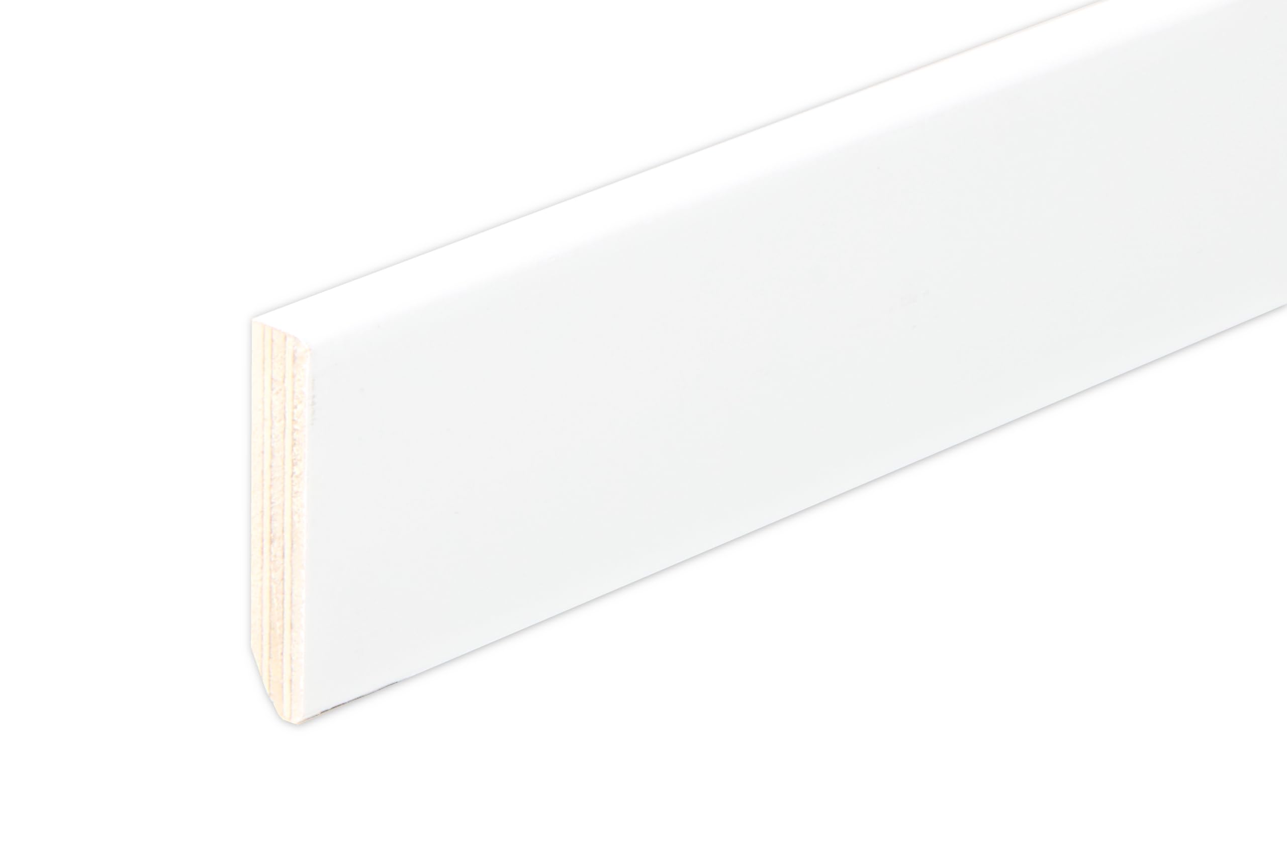 Battiscopa in legno laccato bianco 50x10x2400 mm. (confezione da 5 pz, metri totali 12)