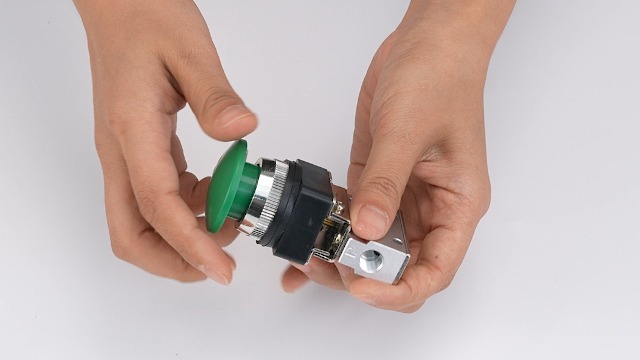 Vanne Pneumatique Bouton-Poussoir Champignon Vert – 2 Positions 3 Voies, G1/8, Alliage Aluminium