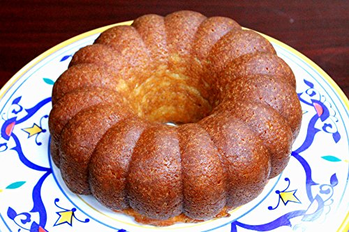 Large Bahamian Rum Cake, 44-ounce Cake…