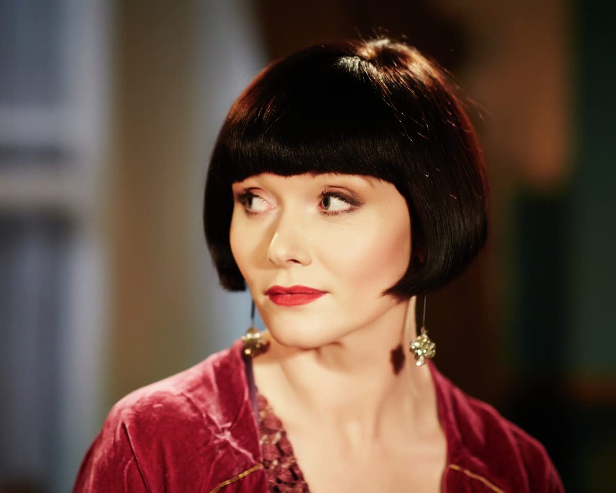 Miss Fisher's Murder Mysteries (TV) Essie Davis 10x8 Photo: Photographs