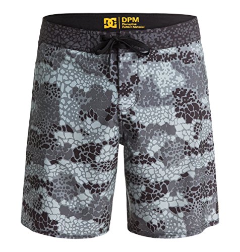 DC Men's Tars 18 Camo Boardshort