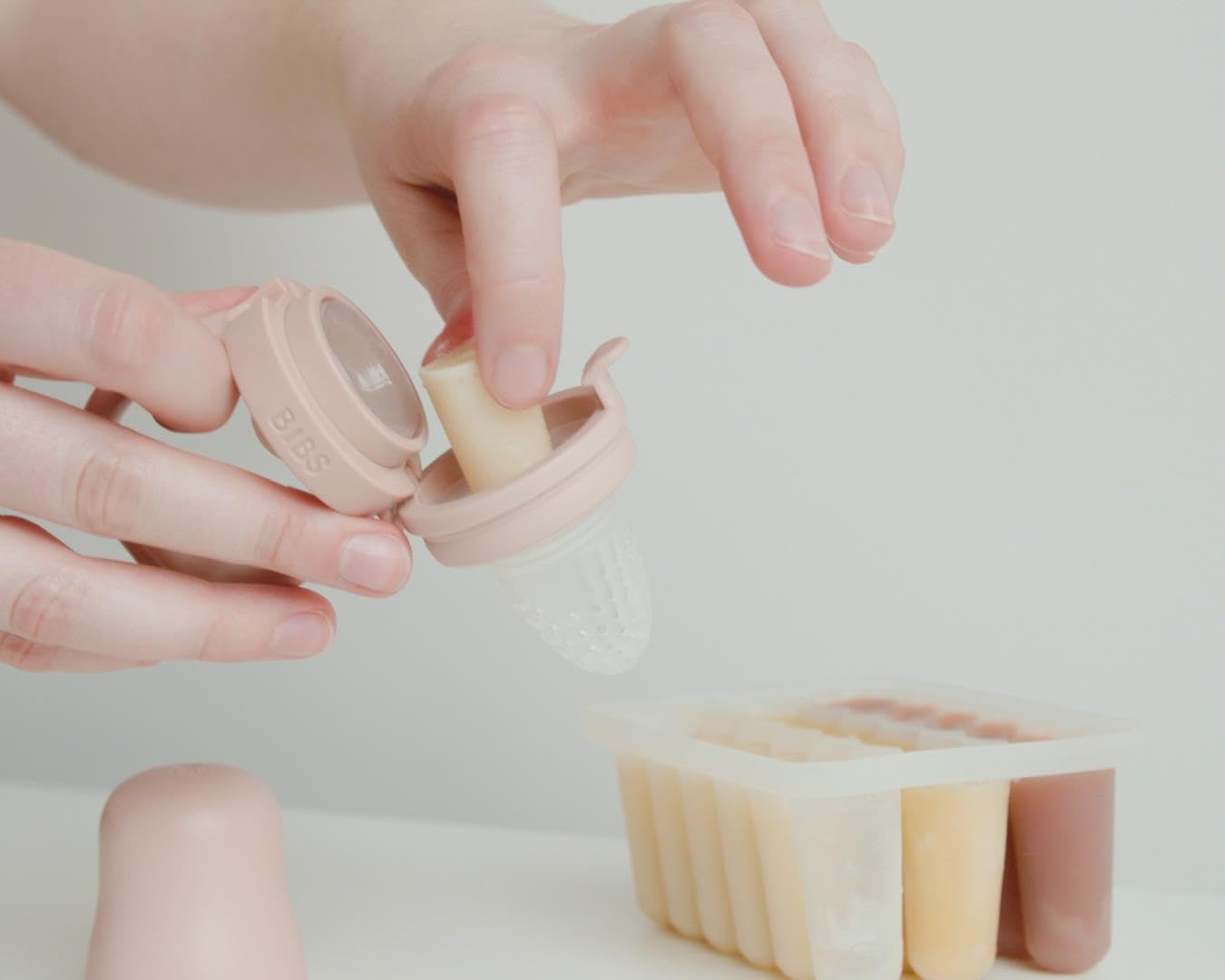 BIBS Vassoio per congelatore alimenti bambini, compatibile con distributore BIBS, anti-rovesciamento, senza BPA - Ivory