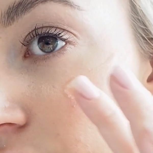 wake skincare eye gel