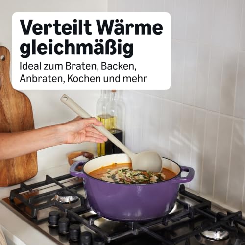Foto von Amazon Basics Schmortopf Rund aus Emailliertem Gusseisen mit Deckel, 5,7 L, Violett