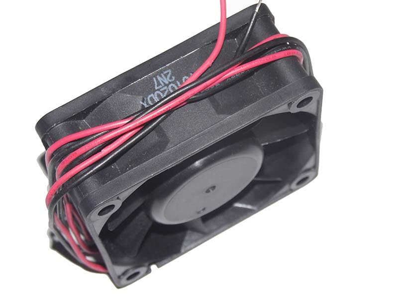 Ventilateur de refroidissement 60 mm contre la surchauffe de vos circuits