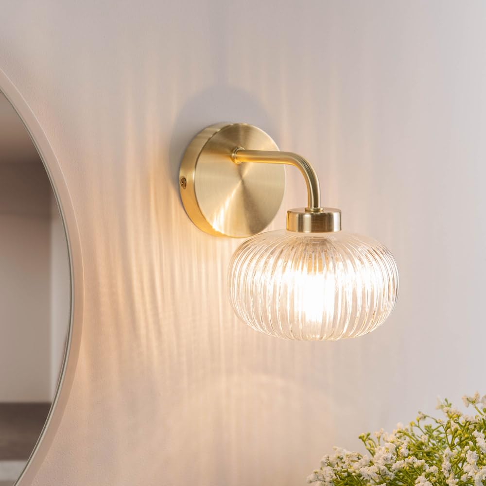 Valuelights Amaia Gold Clear Ribbed Glass Led Wall Light