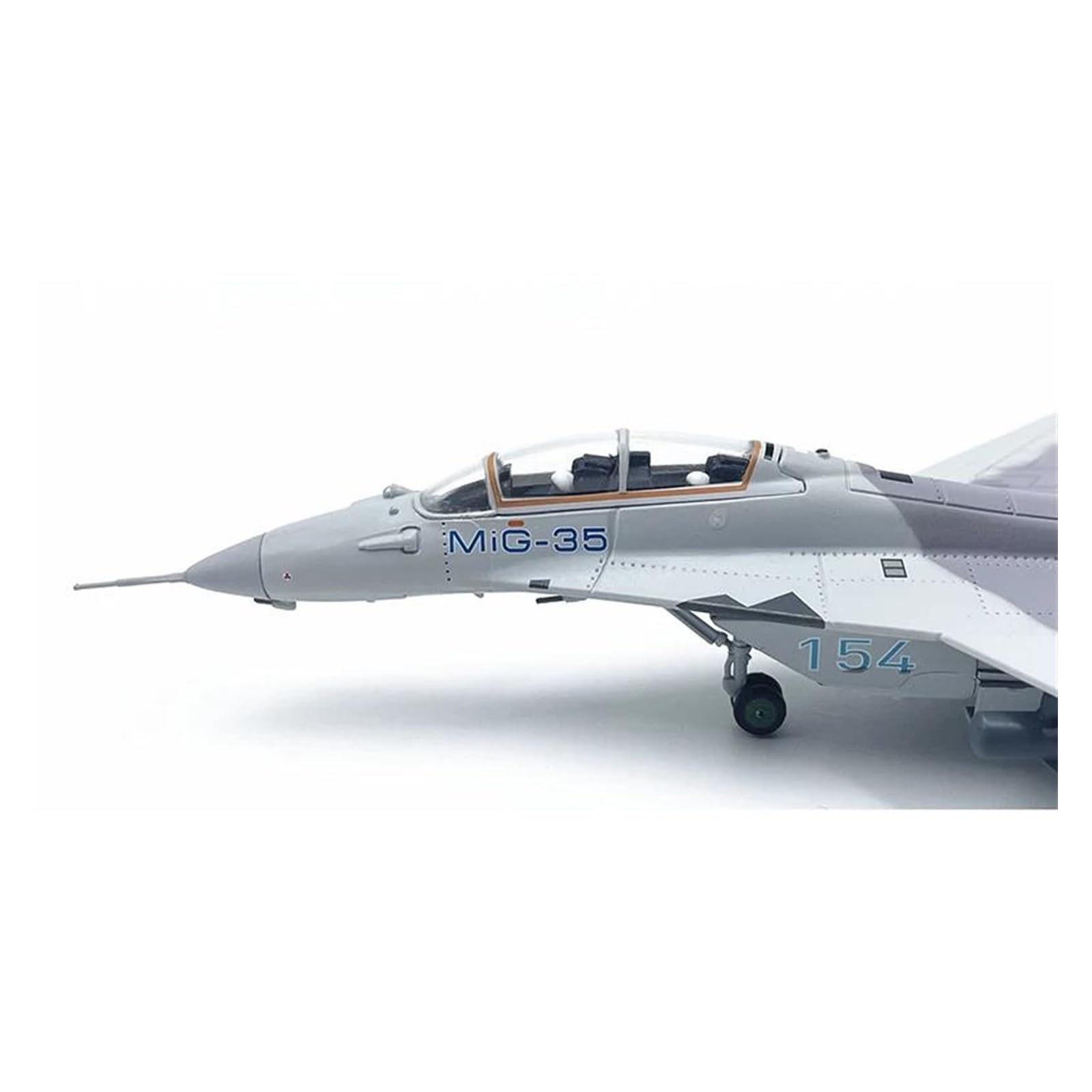 Amazon.co.jp: 飛行機模型飛行機おもちゃの飛行機模型 1/100 MIG35