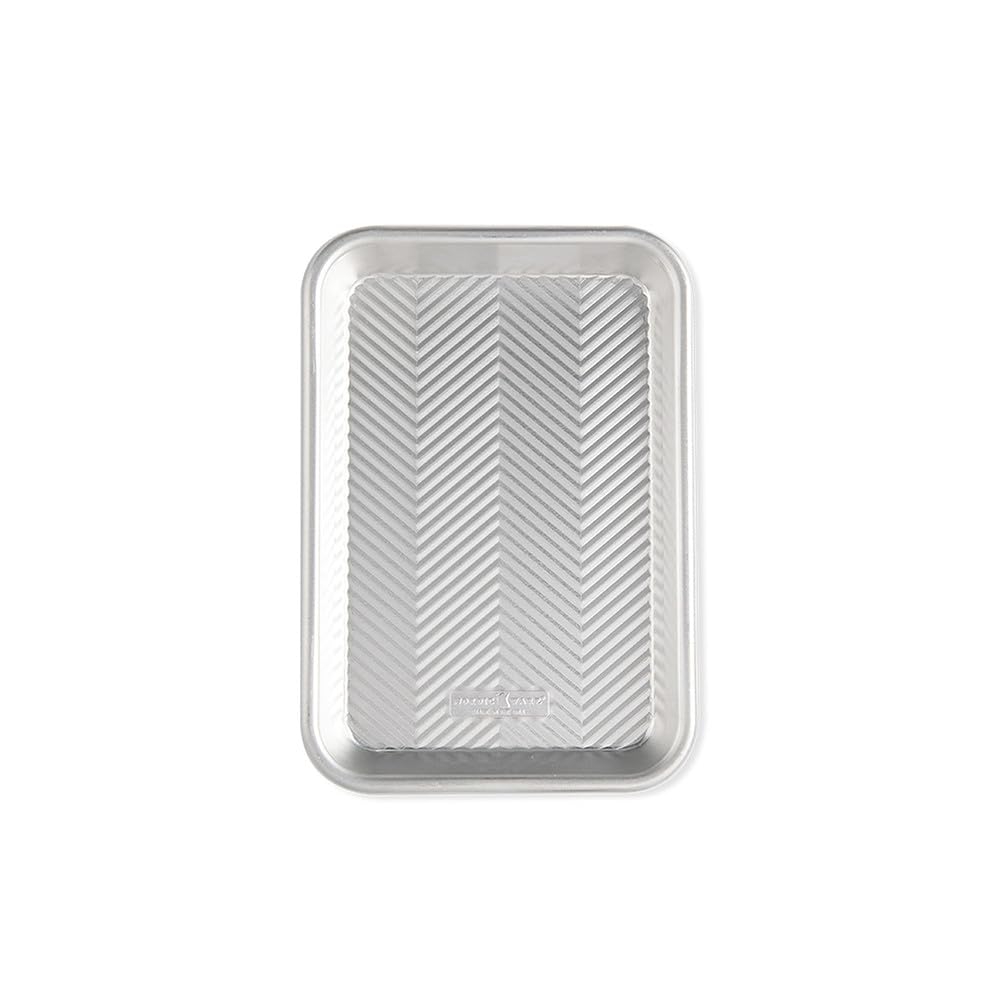 Nordic Ware 47470 Prism Aluminium Eighth Sheet, Silver
