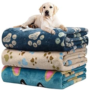 Premium Fleece Dog Blanket 3-Pack – Super Soft Fluffy Pet Blanket for Large/Medium Dogs, Cats – Cozy Paw Print Design, 41×31 Inches