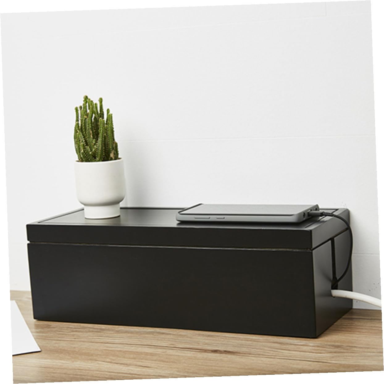 DOITOOL Caja Organizadora de Cables Negra de Plástico Hogar Función de Almacenamiento Rápido y Gestión Múltiple de Enchufes y Cables