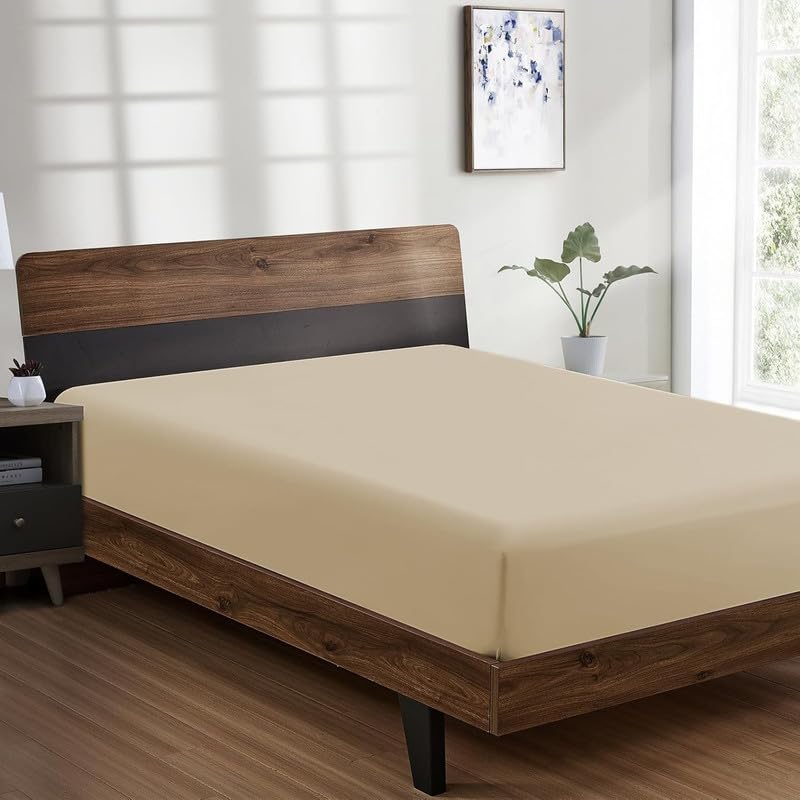 Image of Amazon Brand - Umi Cotton Feel Glace Cotton Fade Resistant Elastic Fitted Double Bed Bedsheet with 2 Pillow Covers Fits Upto 8 inches Mattress, Size- 72x72x10 Inches, Beige