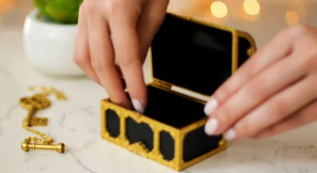 Amazon.com: 12 Pieces Treasure Chest Party Favor Box 2.95 in Mini