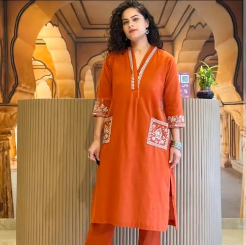 Image of Womens Cotton Slub 3 /4 Sleeves V Neck Co-Ord Set Featuring Floral Print Design On The Hem of The Sleeves and On The Pockets 2 Piece Ethnic Wear