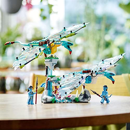 Avatar Il Primo Volo sulla Banshee di Jake e Neytiri, Modellino da Costruire di Pandora con Parti Fluorescenti, 2 Minifigure e 2 Banshee Giocattolo, Giochi per Bambini e Bambine da 9 Anni 75572 - Lego - Immagine 4