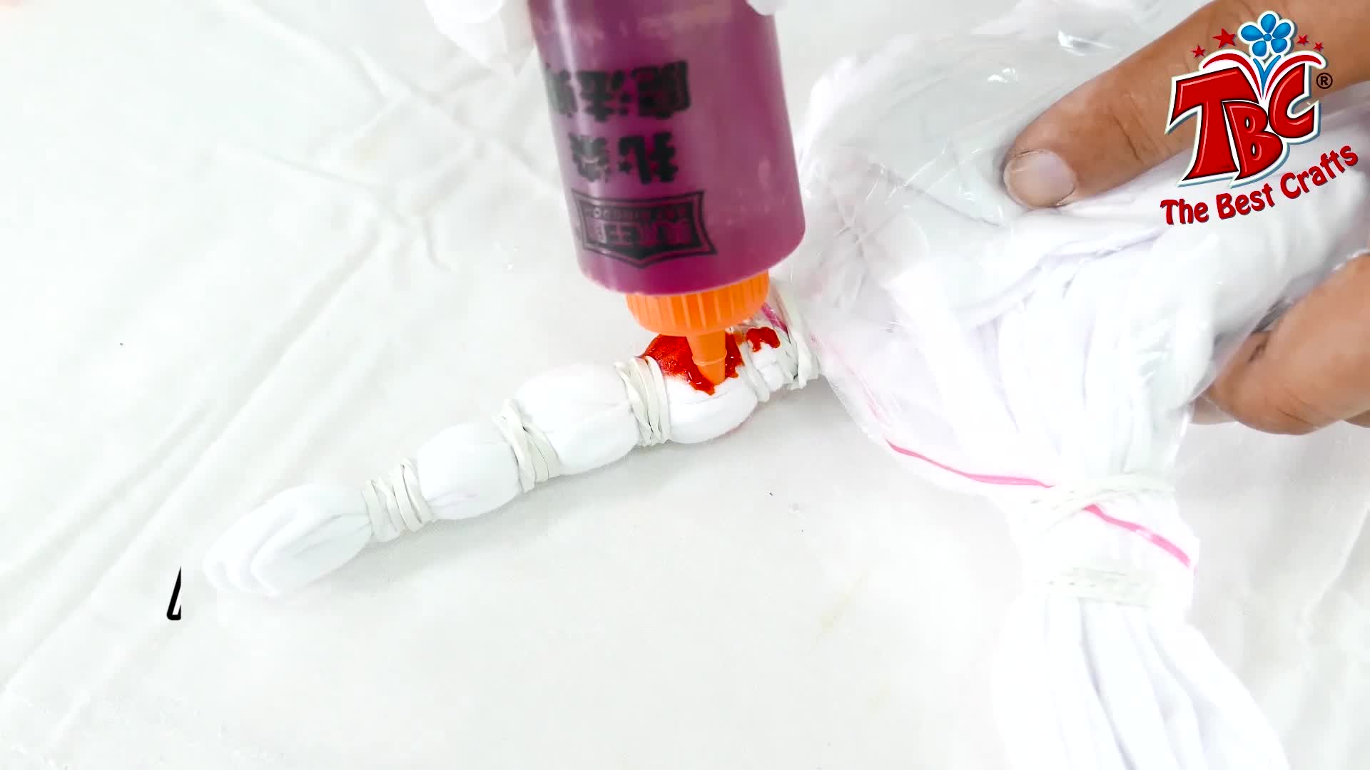 TBC-The-Best-Crafts-8-Colours-Tie-Dye-Kit-65-Pieces-Super-Value-Pack-With-Bonus-Tie-Dye-Powder-Refiils-Packs