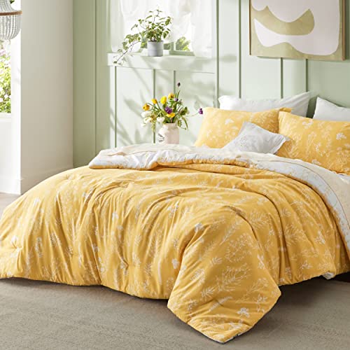 Image of Bedsure Full Comforter Set - Glod Bed Set, 3 Pieces Cute Floral Bedding, 1 Soft Reversible Botanical Flowers Comforter and 2 Pillow Shams