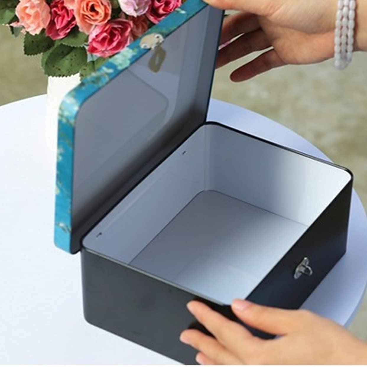 Amazon.co.jp: 収納ボックス 鍵付き ブリキ缶 缶ケース 雑貨入れ 蓋 