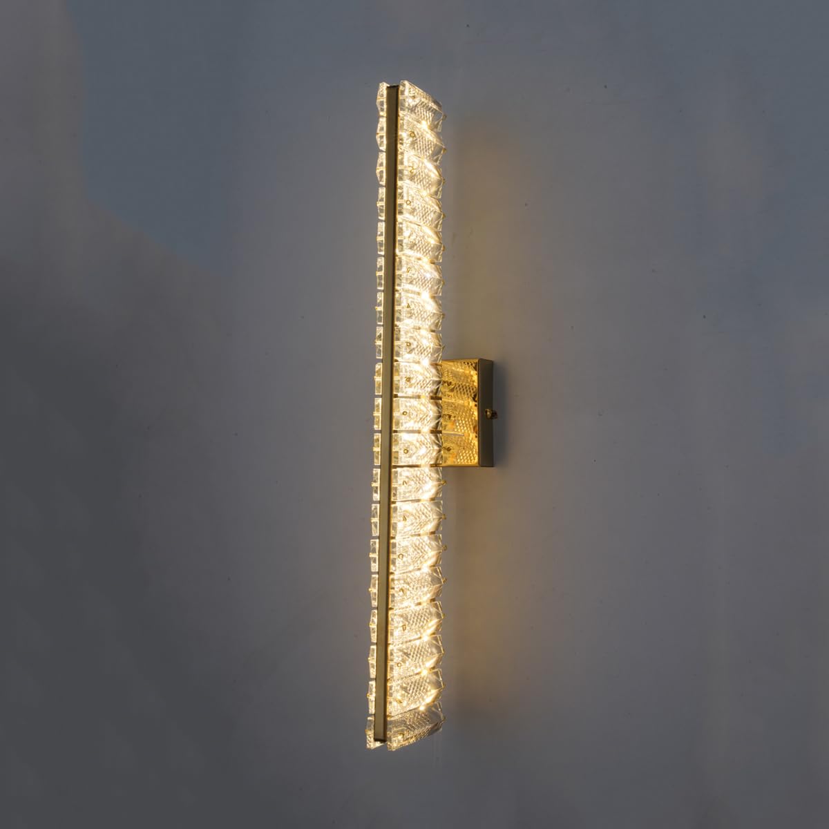 SXSCARKX Golden Crystal Wall Sconce, Modern Creative lamp, Minimalist Art V-Shaped Warm/Neutral/White Light, Living Room Bedroom Corridor Office Bathroom Vanity (Golden H 48cm)
