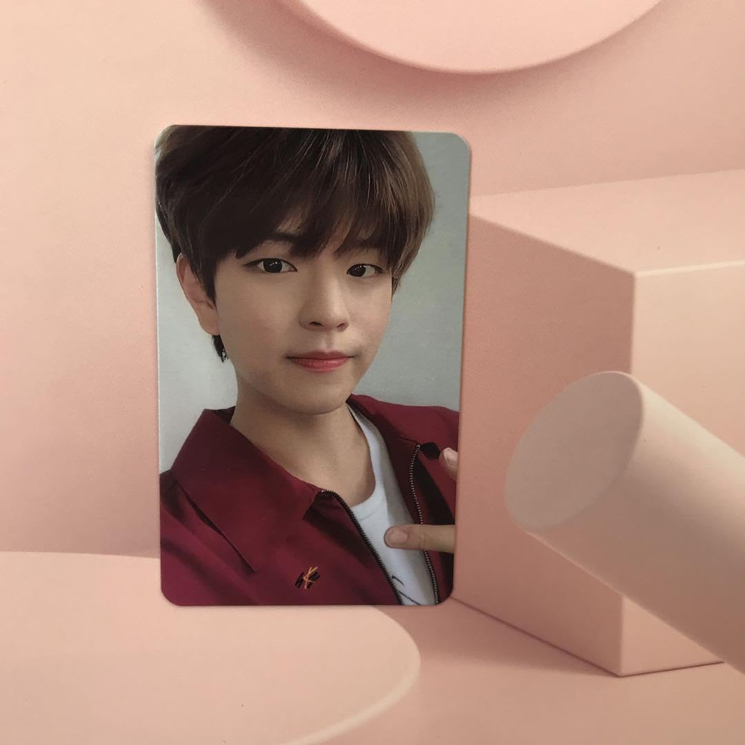 Amazon.co.jp: Straykids yellow woodスキズ スンミントレカ特典 事前  